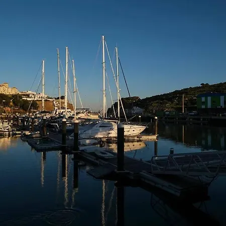 Al-dream Oura Estrela - Cc アパート アルブフェイラ